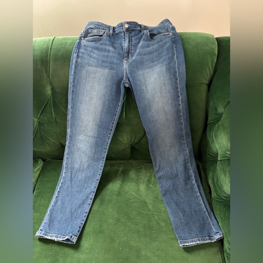 Joe’s Jeans | W31 | color: Andover | Straight leg